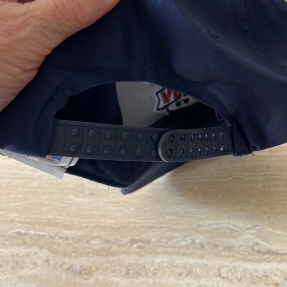 Super Bowl XXXIV hat New with tags/ St Louis Rams beat Titans in Atlanta - Picture 4 of 4